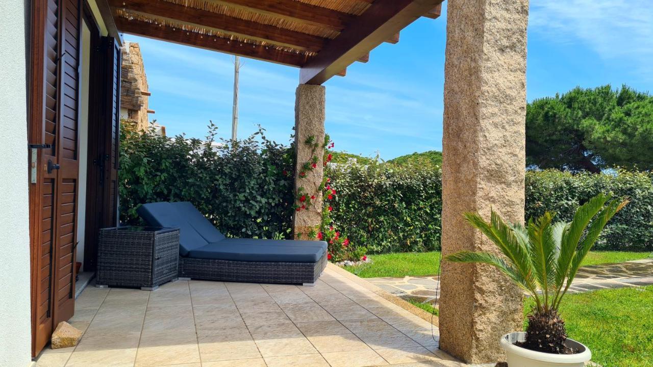 Villa vista pineta - 90 mt dalla spiaggia Budoni Esterno foto
